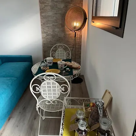Marimaste Bed & Breakfast *