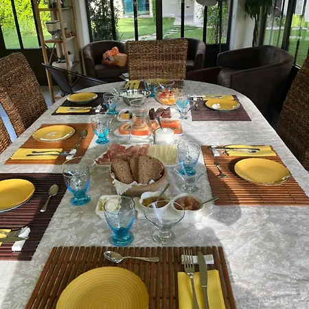 Marimaste 容卡德