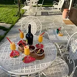 Alojamento de Acomodação e Pequeno-almoço Marimaste Roncade