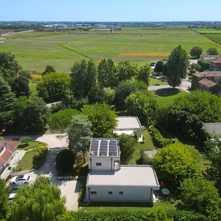 לינה וארוחת בוקר Marimaste